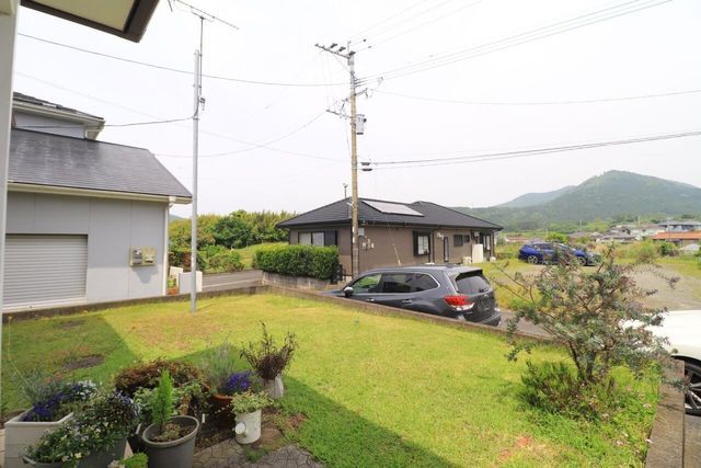 3LDK Single-Story House for Sale in Ibusuki with Garden - Thumbnail 2