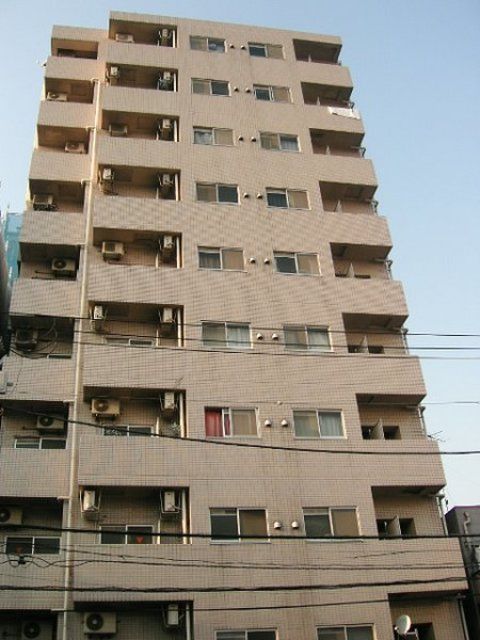 1K Apartment for Rent in Nishi Ward, Yokohama - Thumbnail 2