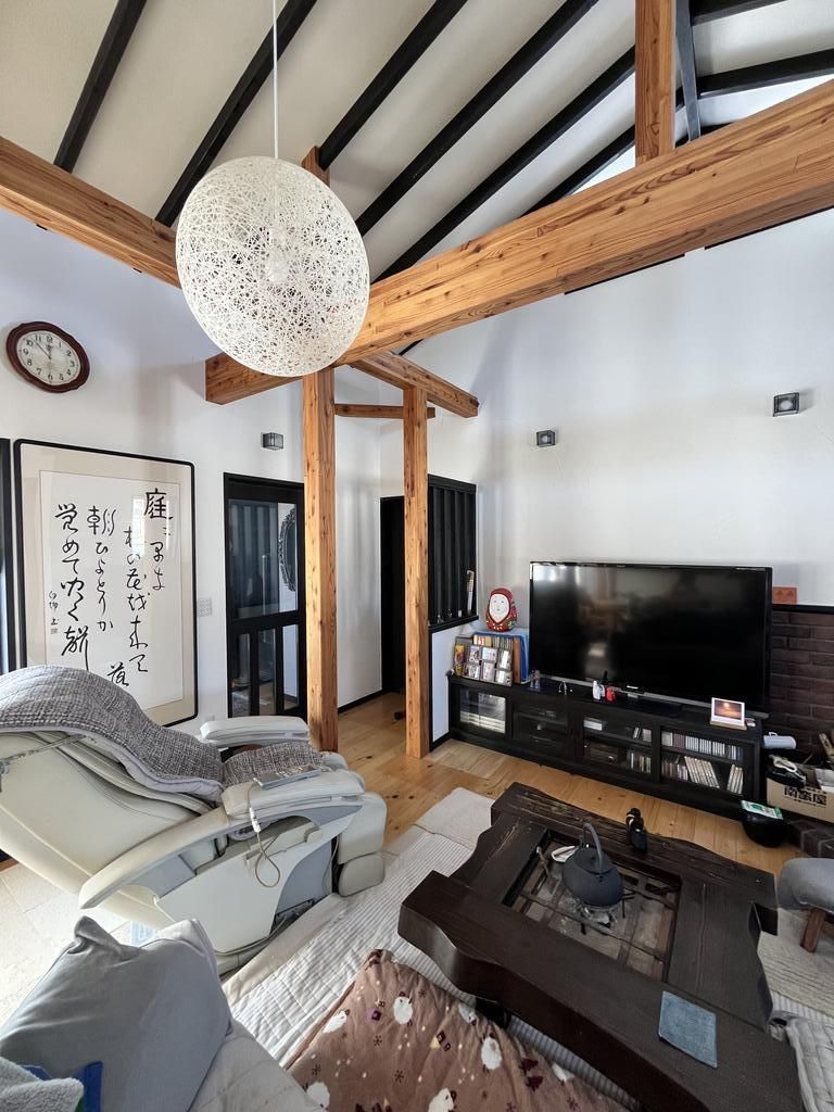Modern 3LDK Designer House in Tsurui Village, Hokkaido - Thumbnail 2