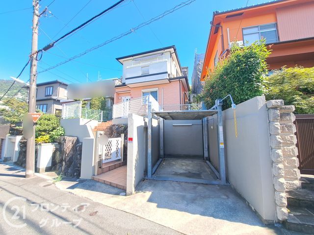 4LDK Family House Near Ishikiri Station, Higashiosaka - Thumbnail 2