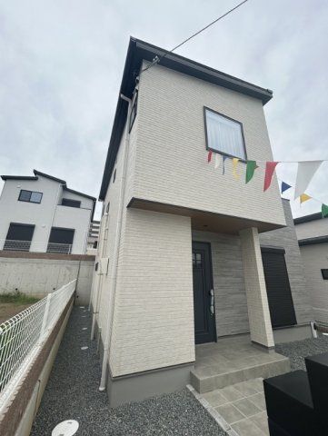 New 3LDK House for Sale in Wakayama City, Jobu Town Kii - Thumbnail 2