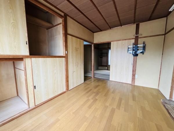 3K House for Sale in Matsubara, Osaka - 498万円 - Thumbnail 3