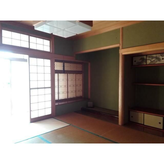 9DK RC House for Sale in Wakayama City, 237.81 sqm - Thumbnail 4