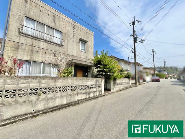 5DK Detached House on Corner Lot in Himeji, Hyogo - Thumbnail 2