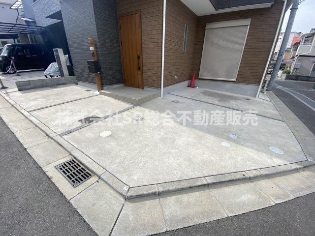 2021-Built 4LDK Detached House for Sale in Higashiosaka, Osaka - Thumbnail 2