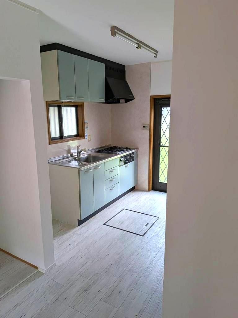Renovated 3DK Detached House for Sale in Higashiosaka, Osaka - Thumbnail 3