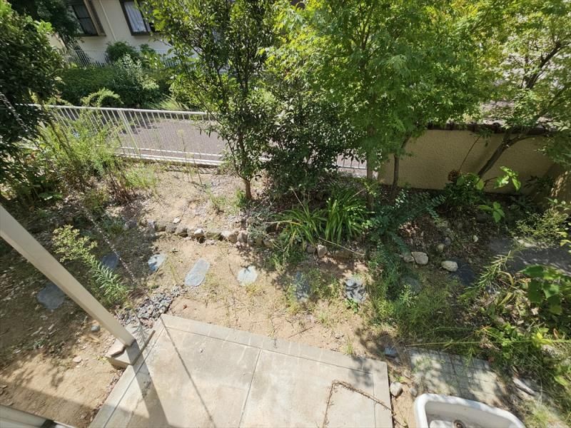 Yokoo 2-chome Terrace House 4LDK for Sale in Kobe Suma - Thumbnail 3