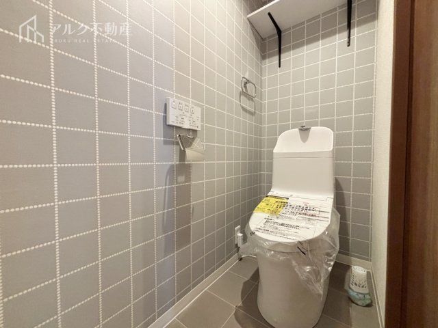 Renovated 3LDK Steel-Frame House for Sale in Amagasaki - Thumbnail 4