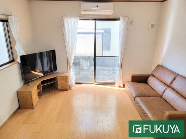 4LDK Used House for Sale in Toyonaka, Osaka - 87m² - Thumbnail 4