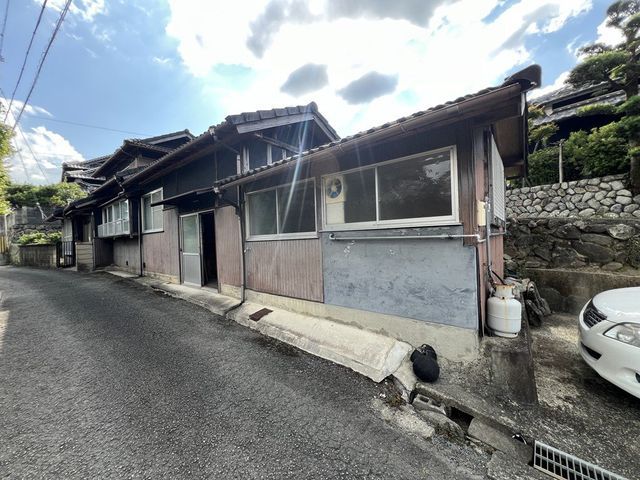 6DK House for Sale in Hashimoto, Wakayama - 117m2 - Thumbnail 3
