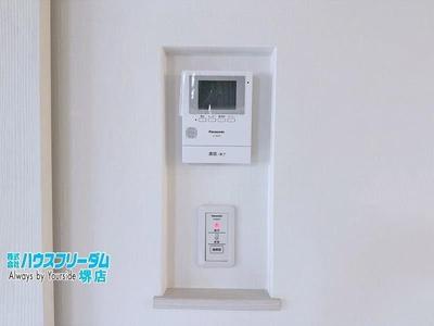 2SLDK Used House in Higashi-ku, Sakai, Osaka - 97.47m2 — Front_door, Higashi, Osaka