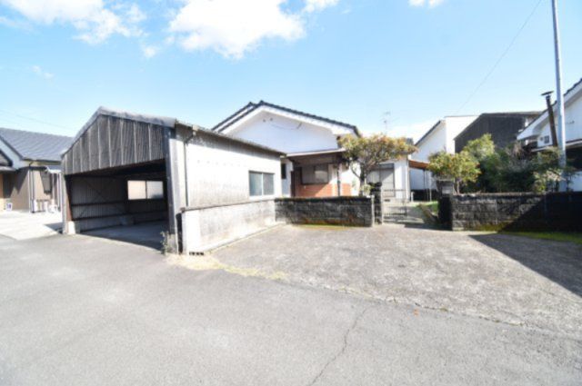 5DK House for Sale in Kanoya City, Kagoshima - 114.59 sqm - Thumbnail 2