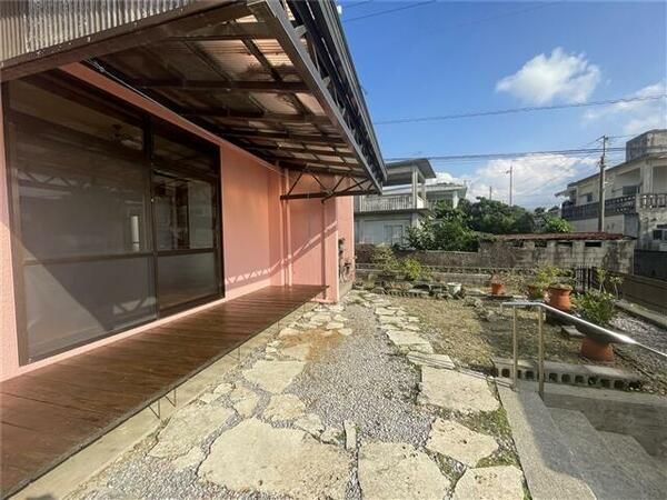 1LDK Rental House in Yaese Town, Okinawa - 74.34 sqm - Thumbnail 3