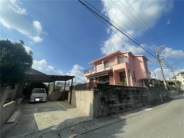 1LDK Rental House in Yaese Town, Okinawa - 74.34 sqm - Thumbnail 2