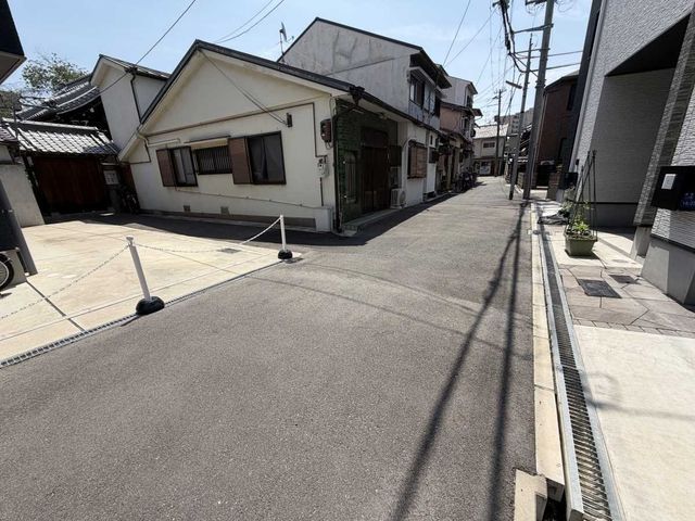 Modern 2SLDK House in Nishiyodogawa-ku, Osaka - Thumbnail 2