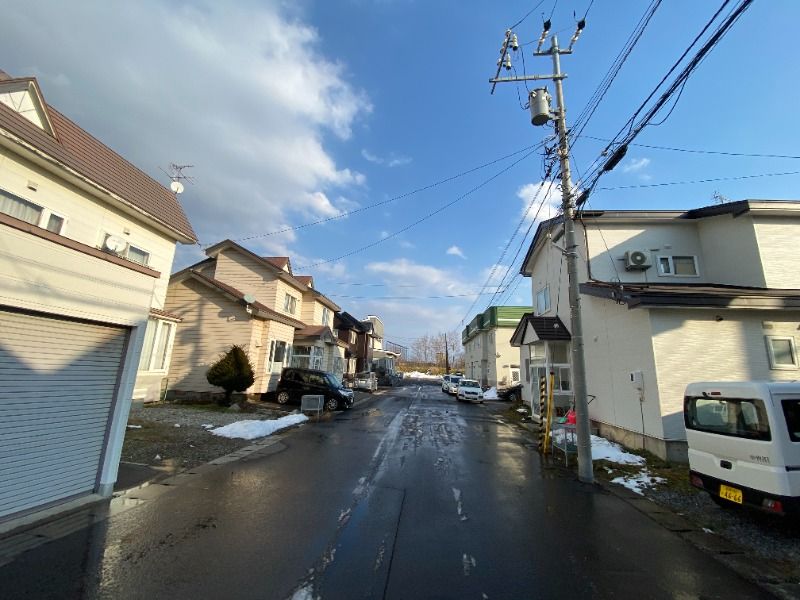 4LDK Wooden House for Sale near Higashikunebetsu Station, Hokuto - Thumbnail 2