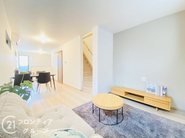 New 3LDK House in Kadoma, Osaka - 6 Mins to Station - Thumbnail 2