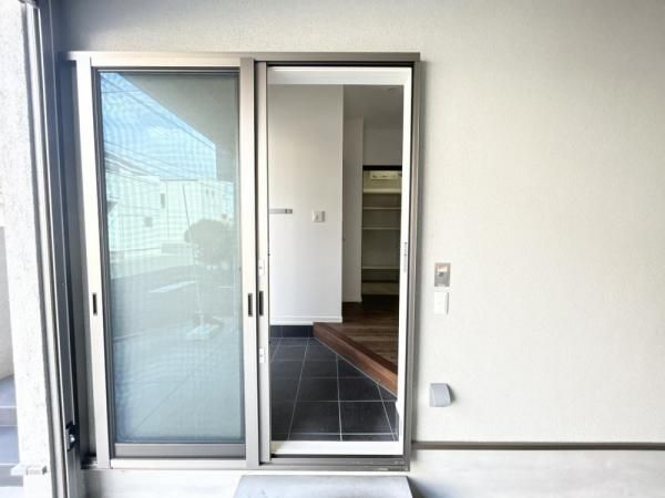 2017-Built 3LDK House Near Hachihongi Station, Higashiosaka - Thumbnail 3