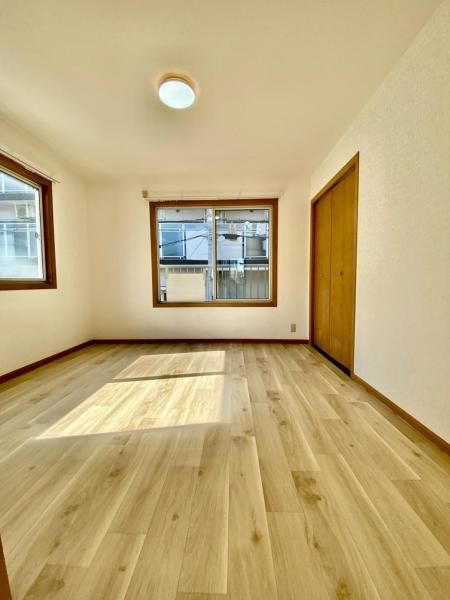 Renovated 3DK House for Sale in Kobe Nagata Ward, Hyogo - Thumbnail 3
