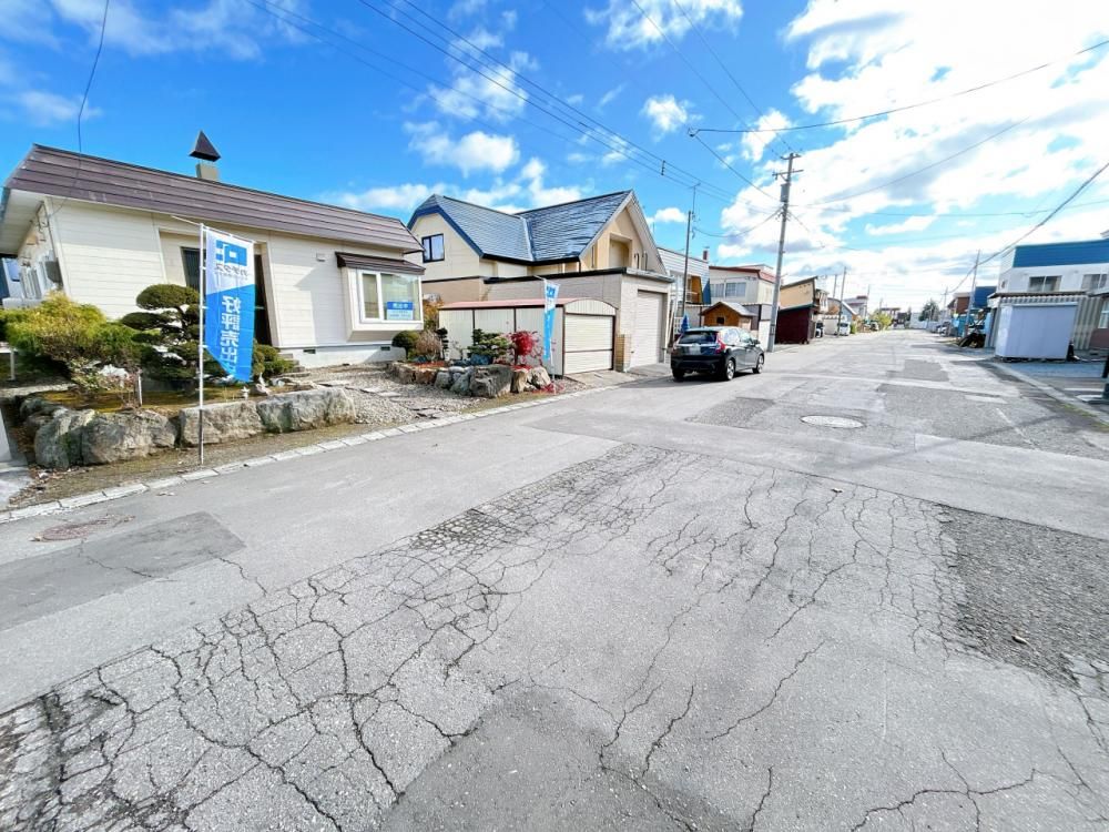 3LDK Single-Story House with Garden in Asahikawa, Hokkaido - Thumbnail 2