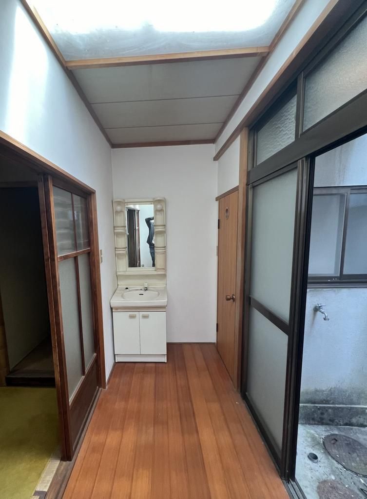 3K House for Sale in Nishikyo Ward, Kyoto, 31 sqm - Thumbnail 4