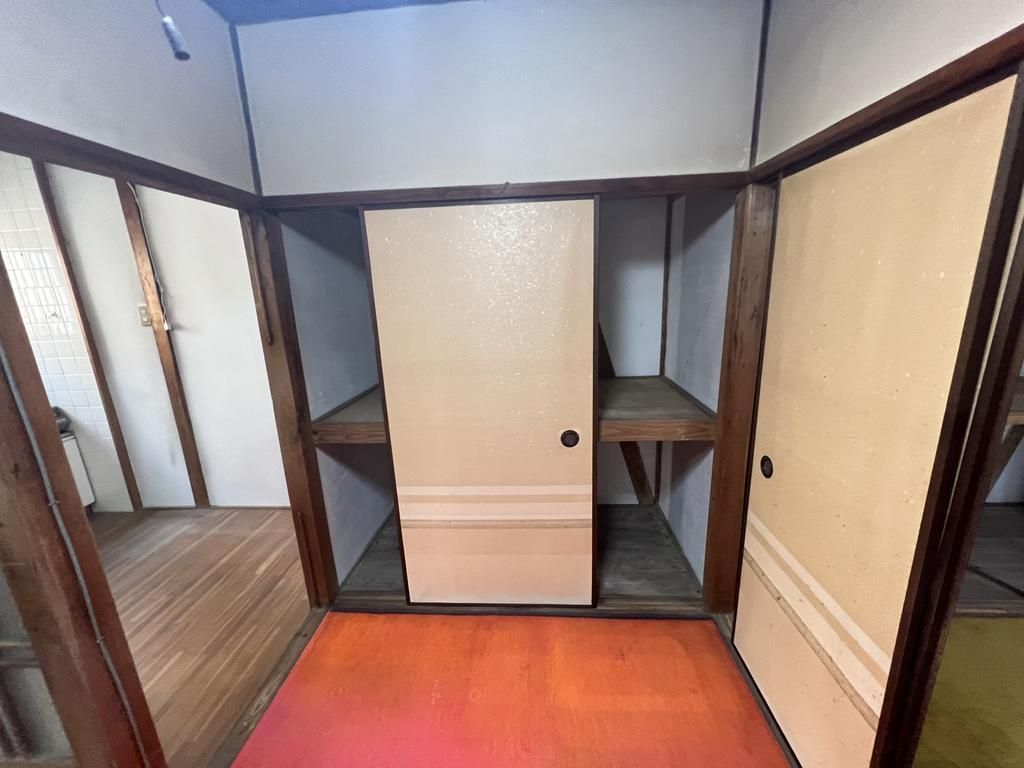 3K House for Sale in Nishikyo Ward, Kyoto, 31 sqm - Thumbnail 3