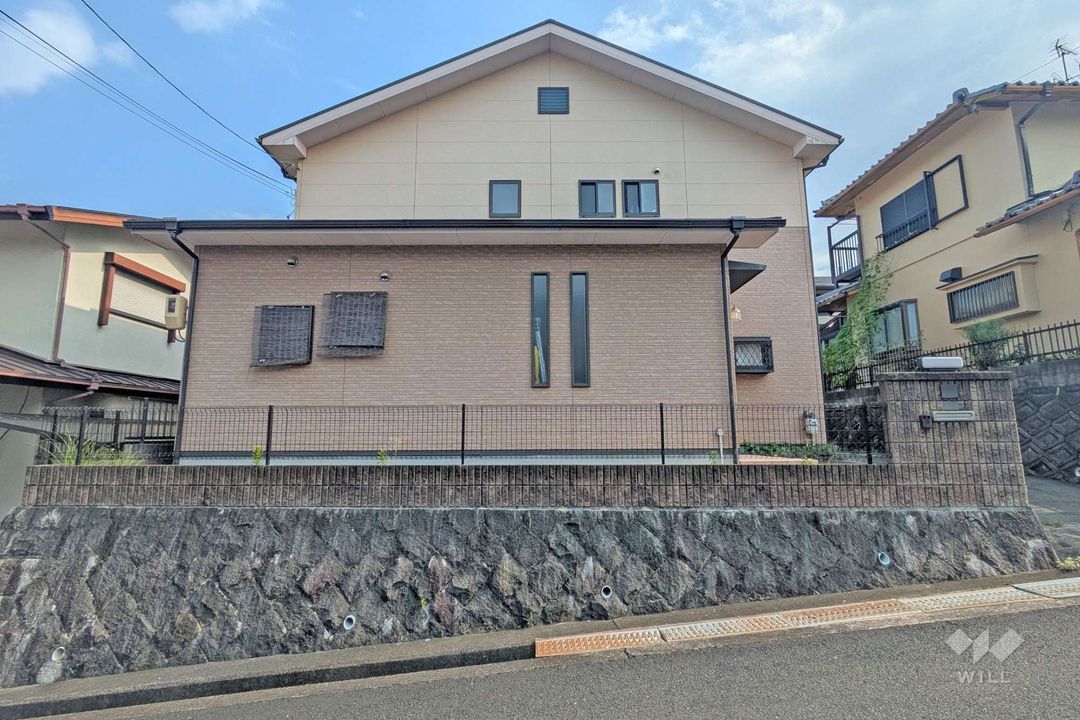 4LDK Detached House for Sale in Ibaraki, Osaka | 200.09 sqm Land - Thumbnail 2