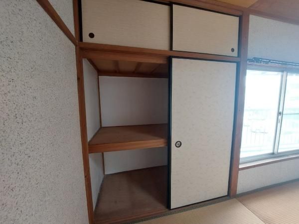 5DK Detached House Near Hoshida Station, Katano City, Osaka - Thumbnail 2