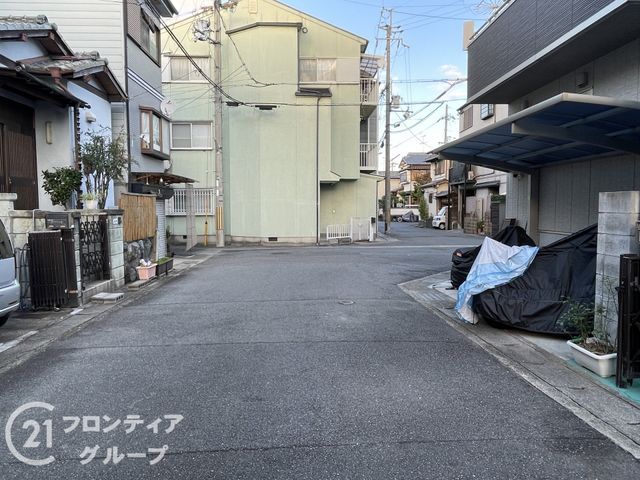 4LDK Used Detached House in Fushimi, Kyoto - 111m² - Thumbnail 3