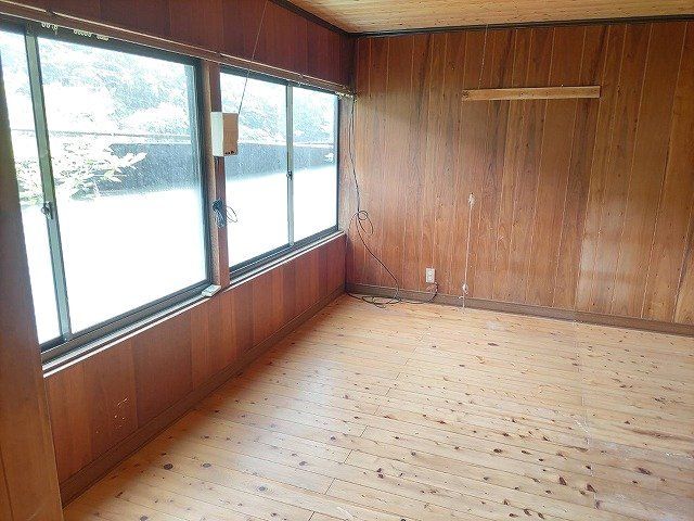 Used 5K House with Farmland in Mihara Village, Kochi - Thumbnail 3