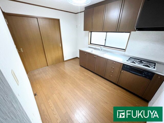 3DK Wooden House for Sale in Kadoma City, Osaka - Thumbnail 4
