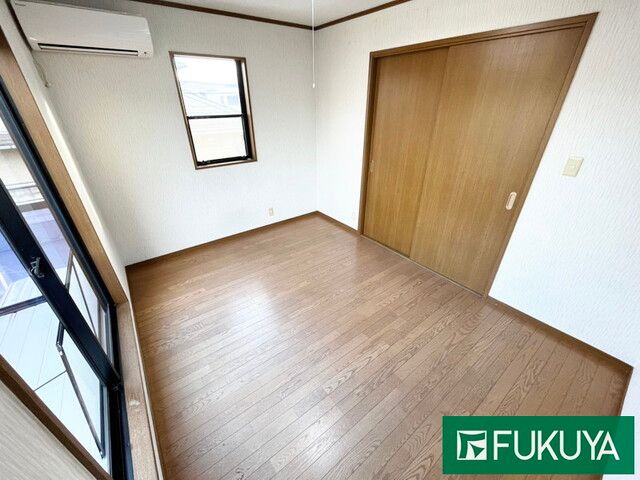 3DK Wooden House for Sale in Kadoma City, Osaka - Thumbnail 2