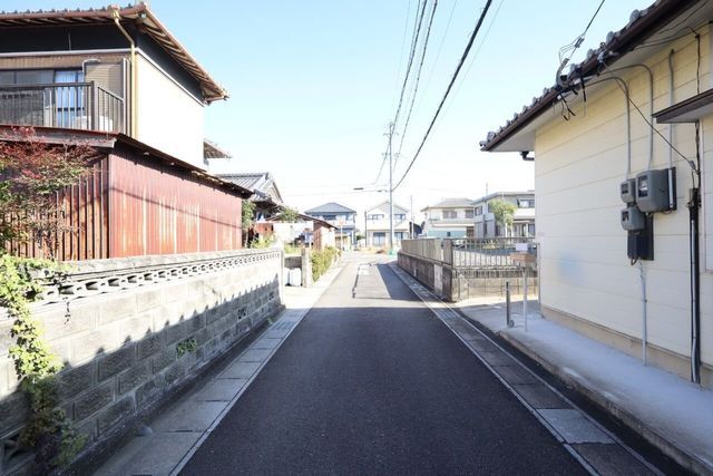 6LDK House for Sale in Suzuka, Mie - 121.72 sqm - Thumbnail 2