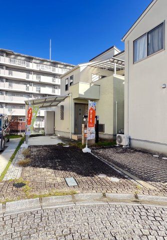 4LDK Detached House for Sale in Kashihara, Nara - 96.88m2 - Thumbnail 2