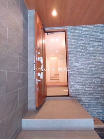 Renovated 3LDK House Near Sumiyoshi Taisha Station, Osaka - Thumbnail 2