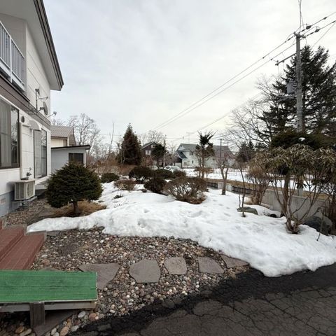 6LDK Onsen House with Large Land in Shiraoi, Hokkaido - Thumbnail 4