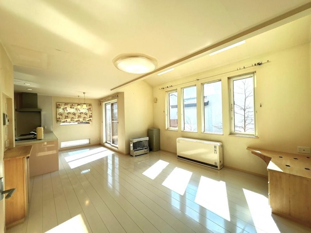 5LDK Detached House for Sale in Kushiro, Hokkaido - Thumbnail 3