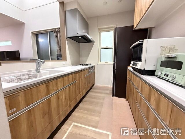 Modern 4LDK House in Suita, Osaka | 2022 Build, Near Yamada Station - Thumbnail 2