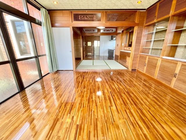4DK Detached House with Ocean View in Kita Nakagusuku, Okinawa - Thumbnail 3