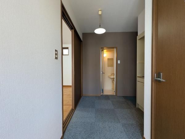 Renovated 1K House Near Nijo Station in Kyoto - Thumbnail 4