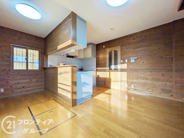 3LDK Steel-Framed House in Mikage, Kobe | Renovated 2025 - Thumbnail 2