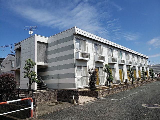 1LDK Apartment for Rent in Minami-ku, Kumamoto - Thumbnail 2