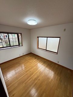 8LDK House for Sale Near Misasagi Station, Yamashina, Kyoto - Thumbnail 3