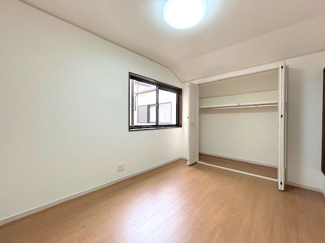 3LDK Detached House 96.14sqm in Hirakata, Osaka - Thumbnail 3