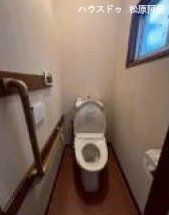 4DK Used Detached House in Matsubara City, Osaka - Image 1