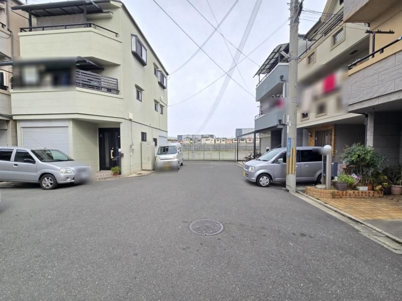 4LDK House for Sale in Kadoma, Osaka - 125.94 sqm - Thumbnail 2