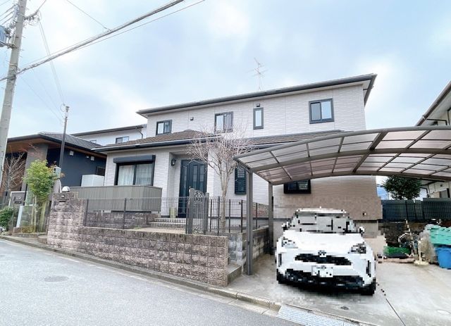 7SLDK House for Sale in Ikoma, Nara - 178 sqm - Image 1
