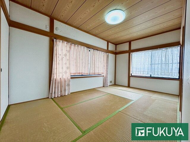 5LDK House for Sale in Fushimi-ku, Kyoto - 111.24 sqm - Thumbnail 4