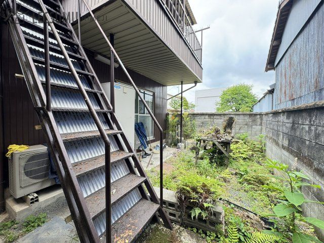 8LDK House for Sale in Himeji, Hyogo - 240 sqm - Thumbnail 3
