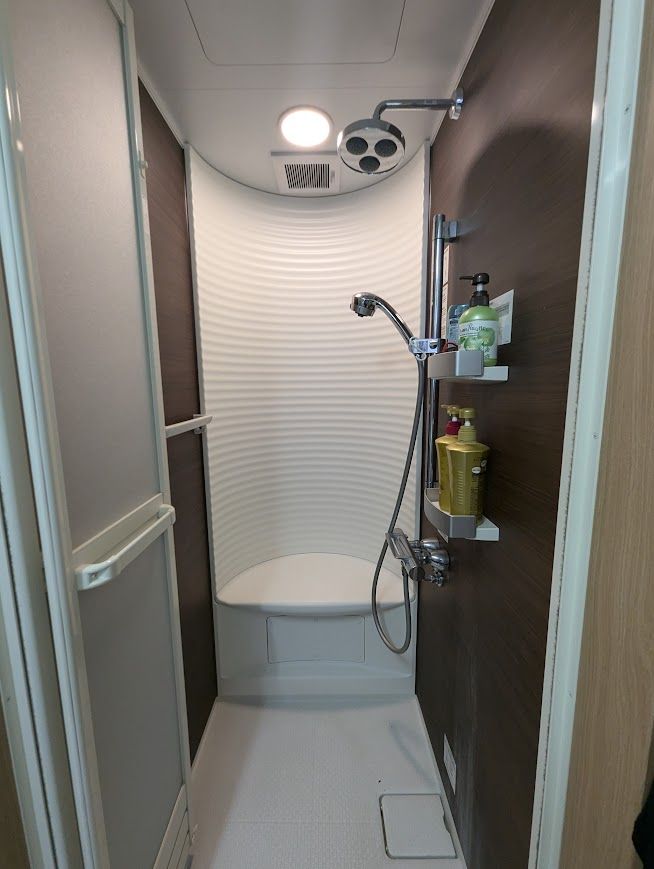 Renovated 5SLDK House for Sale in Higashi-ku, Sapporo - Thumbnail 3